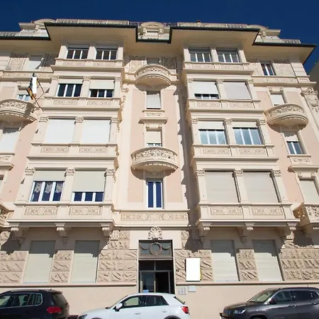 Apartamento Sette, A 10 Metri Dal Mare Varazze